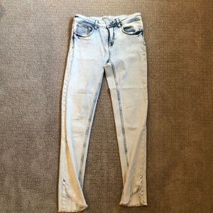 Straight Bleached jeans